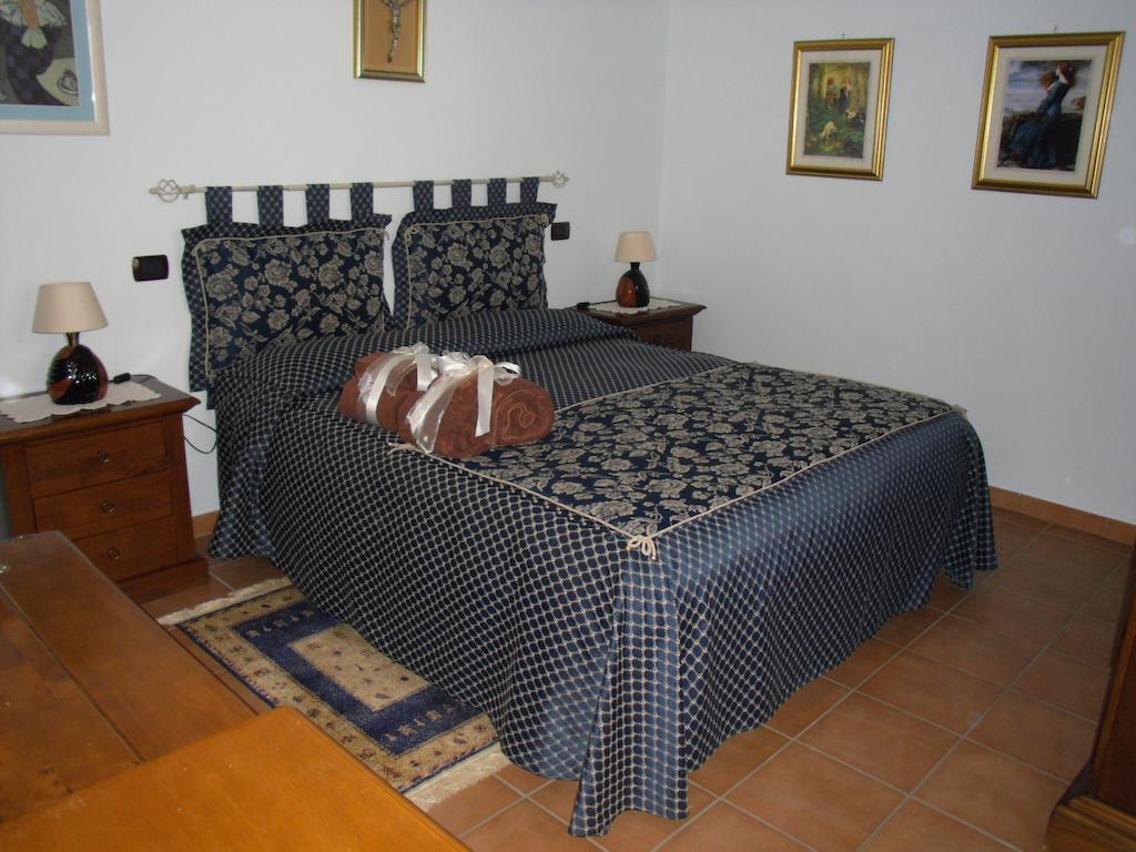 B&B Il Cantico Greccio Phòng bức ảnh