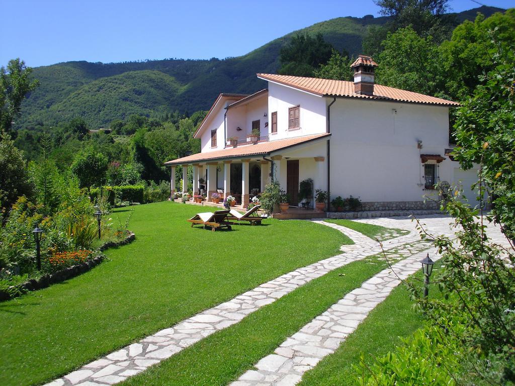 B&B Il Cantico Greccio Phòng bức ảnh